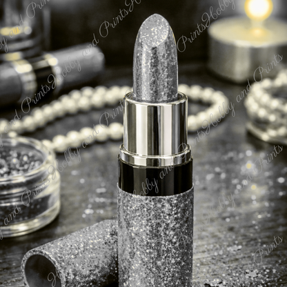 Silberner Lippenstift – Luxus Glamour Make-up