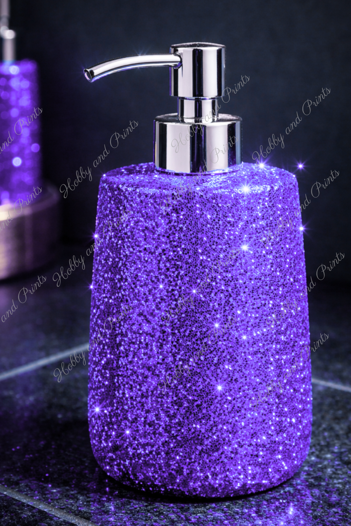 Glitzer Seifenspender Violett – Luxus Badezimmer Deko