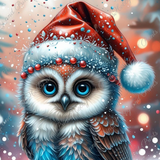 Eule Loreen mit Weihnachtsmütze